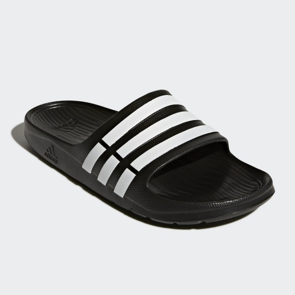 Adidas Men's Slides Size 10 - Picture 2 of 8